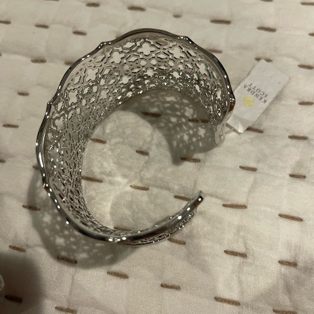 NWT Kendra Scott Bangle Bracelet